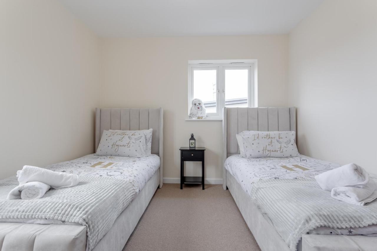 Premium Nights - Harry Potter, Professional, Family Apartment